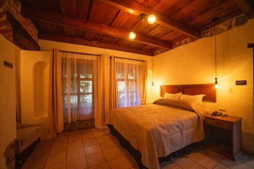 Hotel Cacique Real