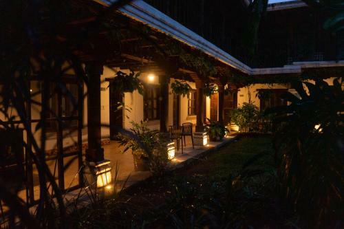 Hotel Cacique Real