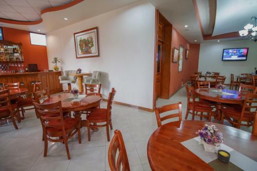 Hotel Anna Inn