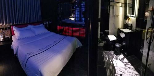 Hostal Star City Hotel