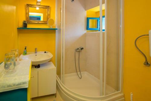 Apartamento Losinj Haus With Pool