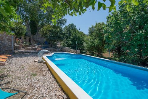 Apartamento Losinj Haus With Pool