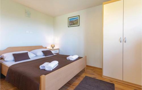 Two-bedroom Holiday Home In Vid