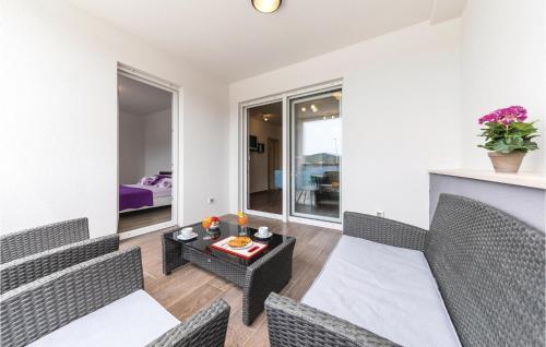 Two-bedroom Apartment In Vinisce