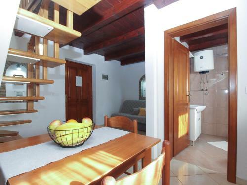 Apartments Helena 1992