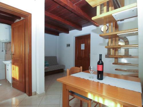 Apartments Helena 1992