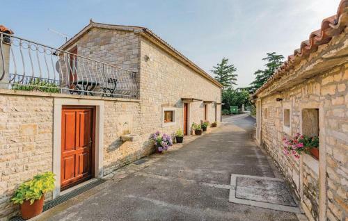 Apartments Helena 1992