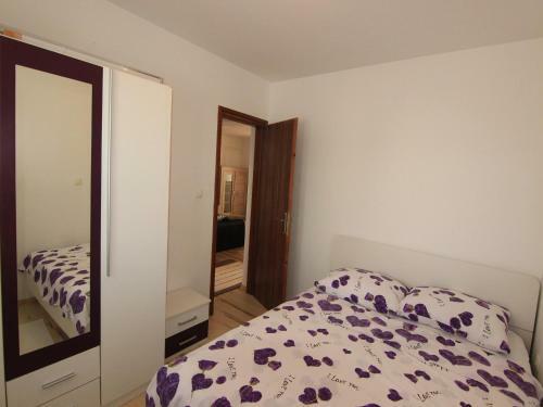 Apartments Sea Breeze