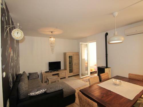 Apartments Sea Breeze