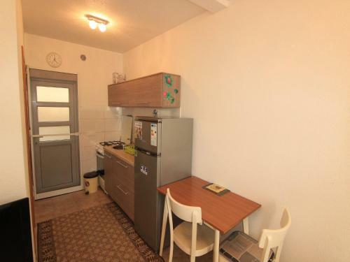 Apartments Sea Breeze
