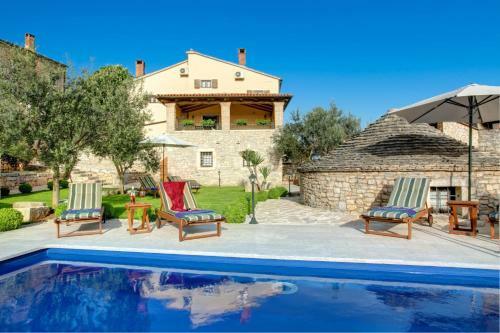 Visignano Villa Sleeps 6 Pool Air Con Wifi