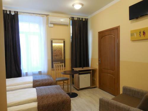 Gogol Park Hostel