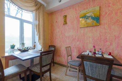 Gogol Park Hostel
