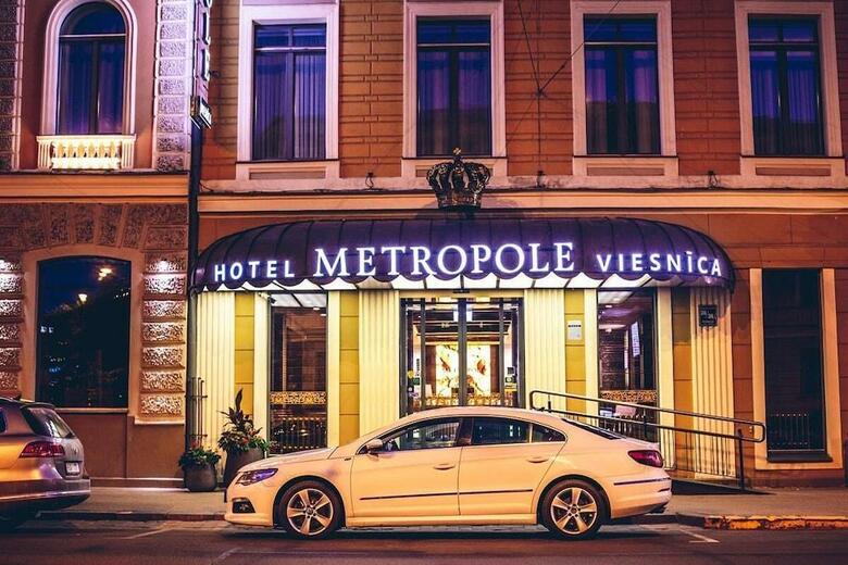 Semarah Hotel Metropole