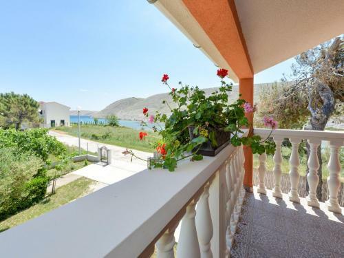Holiday Home Marija-70m From Beach
