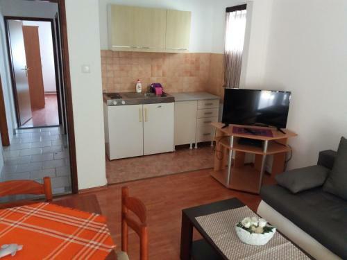Apartamento Holiday Home 193407