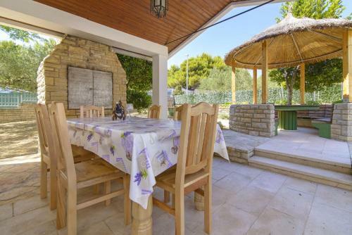 Holiday Home Oliva - Vodice Beachfront