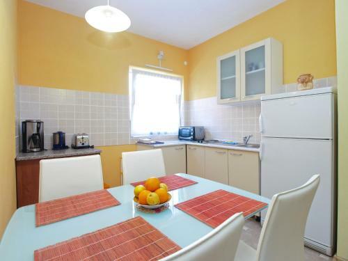 Apartment Bozana 1840