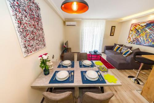 Apartamentos Ema 2br Apt. In Old Town Centre