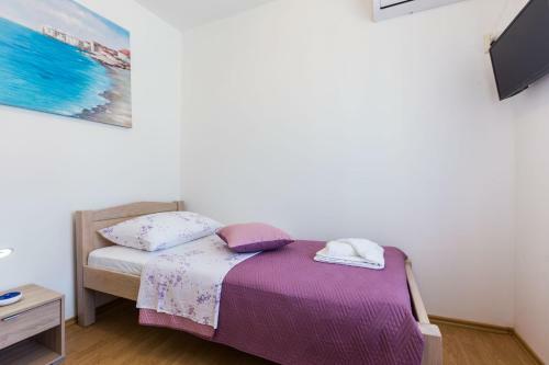 Kelava Apartments & Rooms