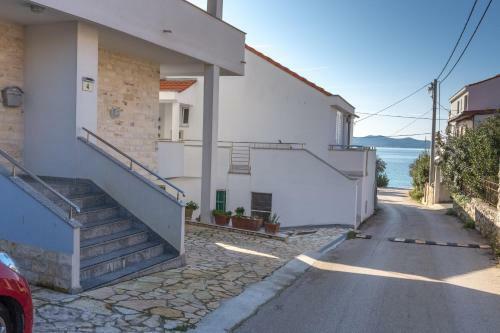 Apartments Emzi