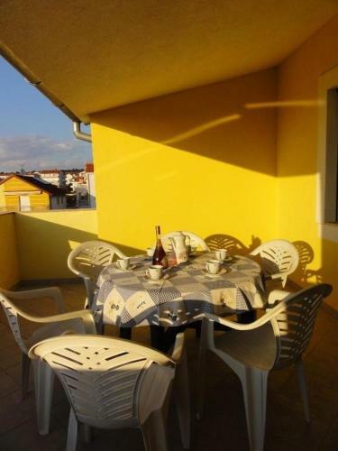Apartments Vinko-100m From Beach
