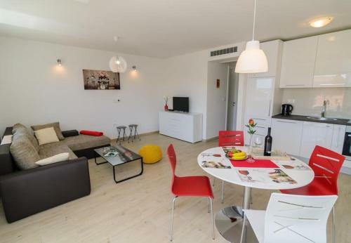 Apartamento Apts Mali Princ - Modern And Comfortable