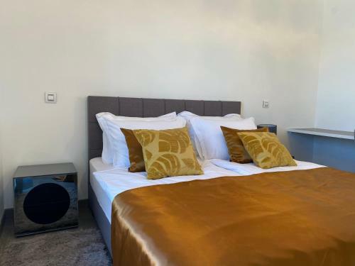 Apartamentos The View Luxury Residence With Pool