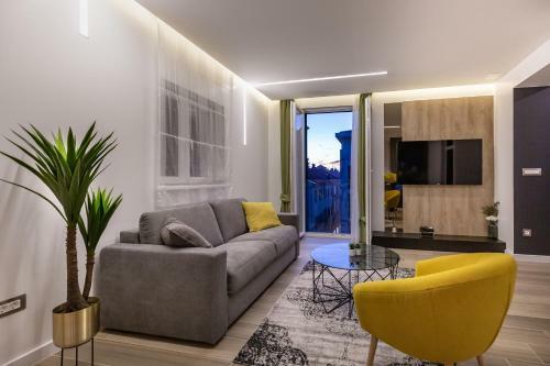Marcius Luxury Apartment With Jacuzzi & Sauna