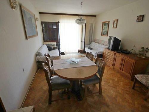Comfortable Apartment Close To The Beach