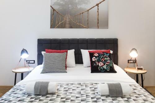 Spacious 2bdr Apartment Few Steps From City Center