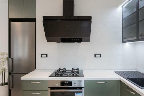 Spacious 2bdr Apartment Few Steps From City Center