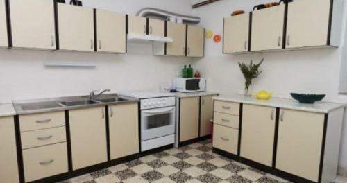 Hostal Apts And Rooms Dalsi - 10m From Beach