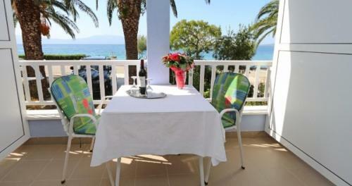 Hostal Apts And Rooms Dalsi - 10m From Beach