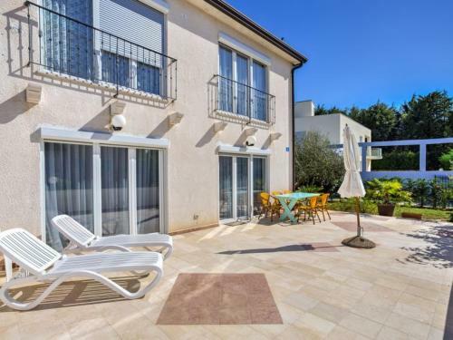 Hostal Apartments Siparis With Pool