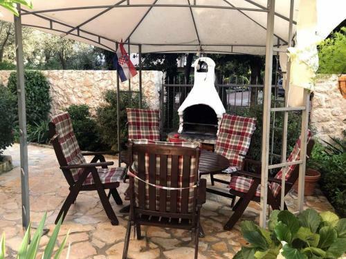 Apartamento Holiday Home 193522