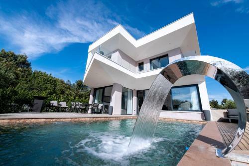 Villa Costa
