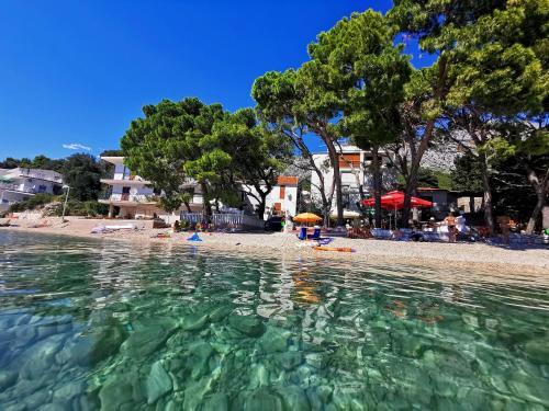 Apartment And Rooms Pansion Duba