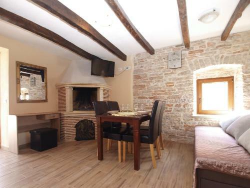 House Jasici 2014