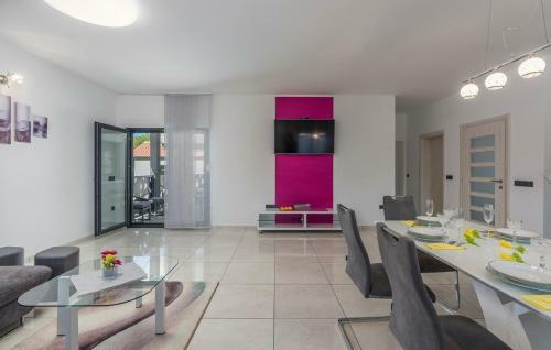 Villa Tria Gimino With Private Pool