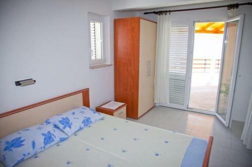 Apartments Irena