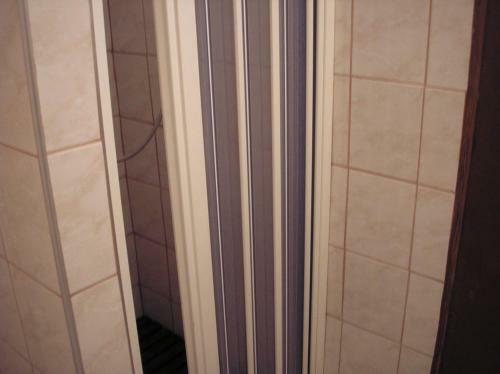 Hostal Apts And Rooms Zvonkic - Parking