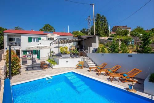 Villa Leti With Pool