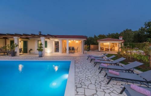 Villa Holiday House Jurici