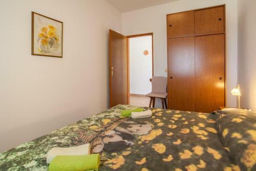 Hostal Beautiful Beachfront Apartments Komesic