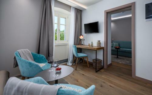 Hostal Relais And Wine San Tommaso