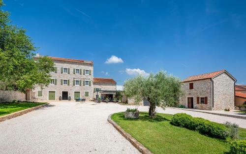 Hostal Relais And Wine San Tommaso