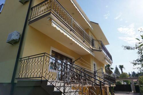 Hostal Mariella
