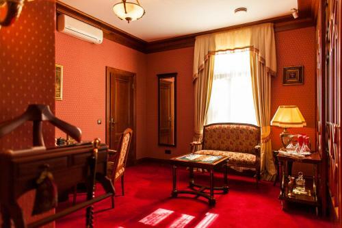 Tb Palace Hotel & Spa