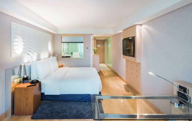 Radisson Blu Hotel, Kuwait